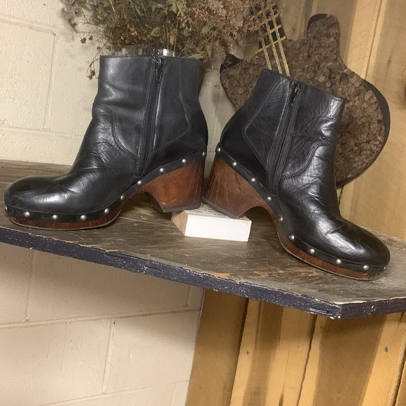 Lucky Brand Yasamin Studded Leather Booties - Picture 2 of 11